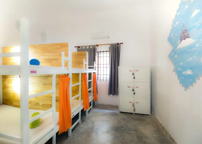 Pool Party Hostel