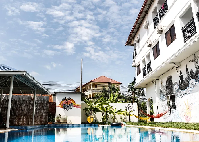 Hostel Pool Party