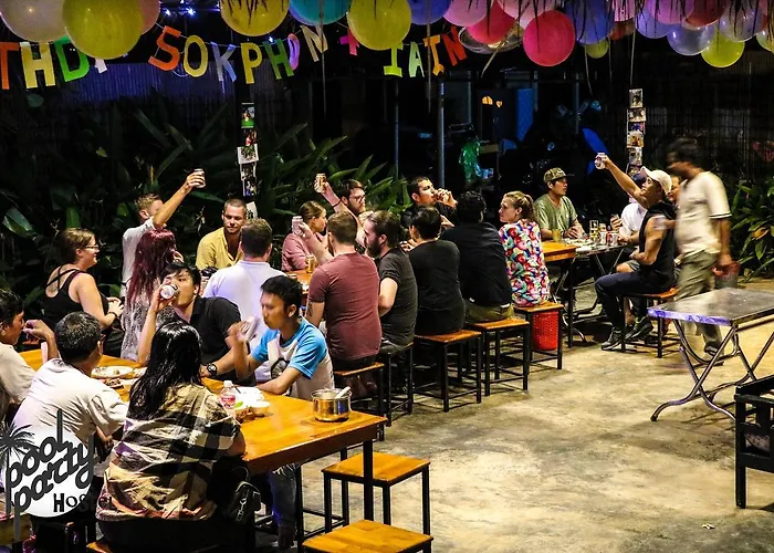 Hostel Pool Party *