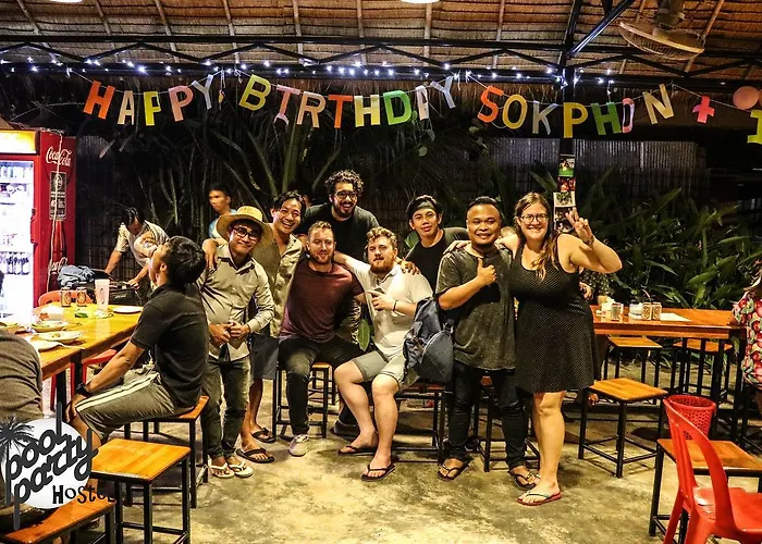 Hostel Pool Party Siem Reap